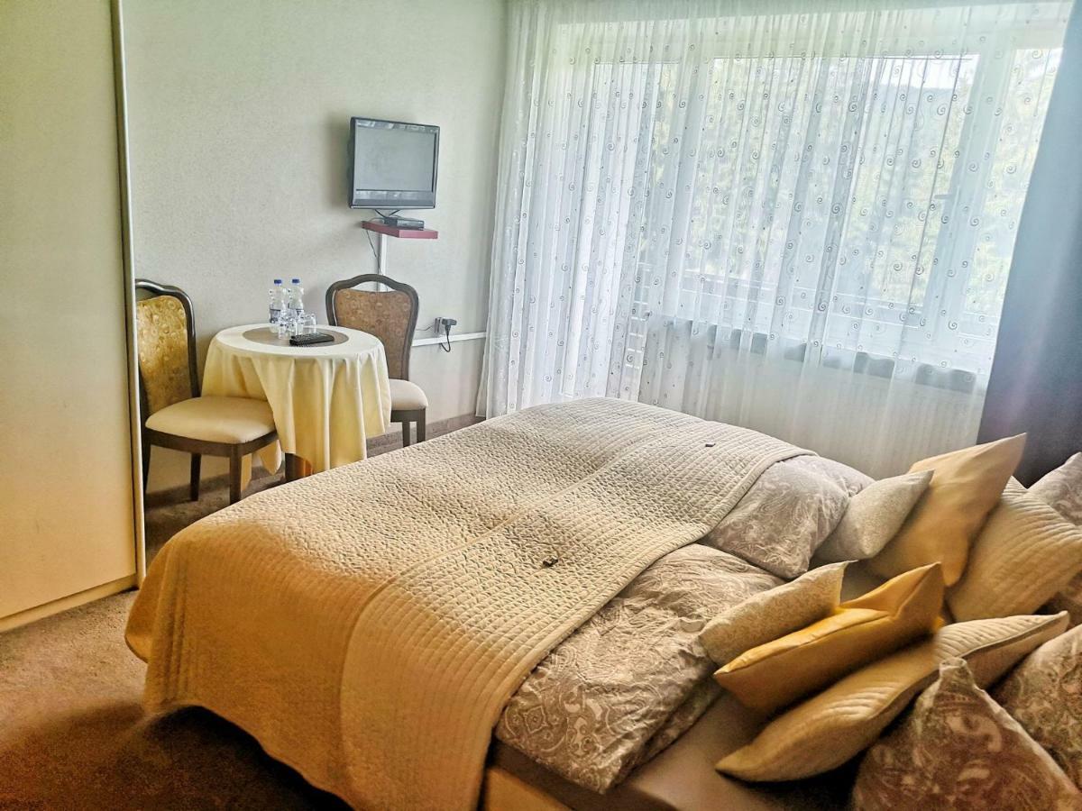 Hotel Pension Waldbaude 바멘스타이나크 외부 사진